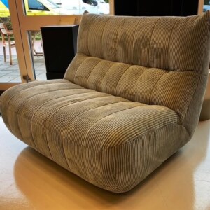 Loveseat Mirella-Bella